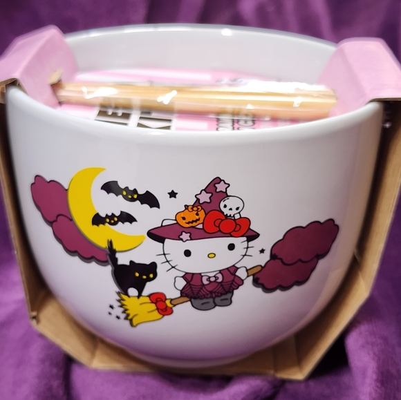 Hello Kitty Witch Noodle Bowl & Block Sign Wall Art Picture Halloween Decor - Picture 3 of 14